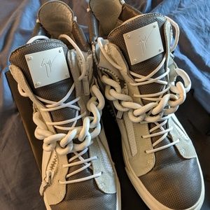 giuseppe zanotti high top chain link shoe